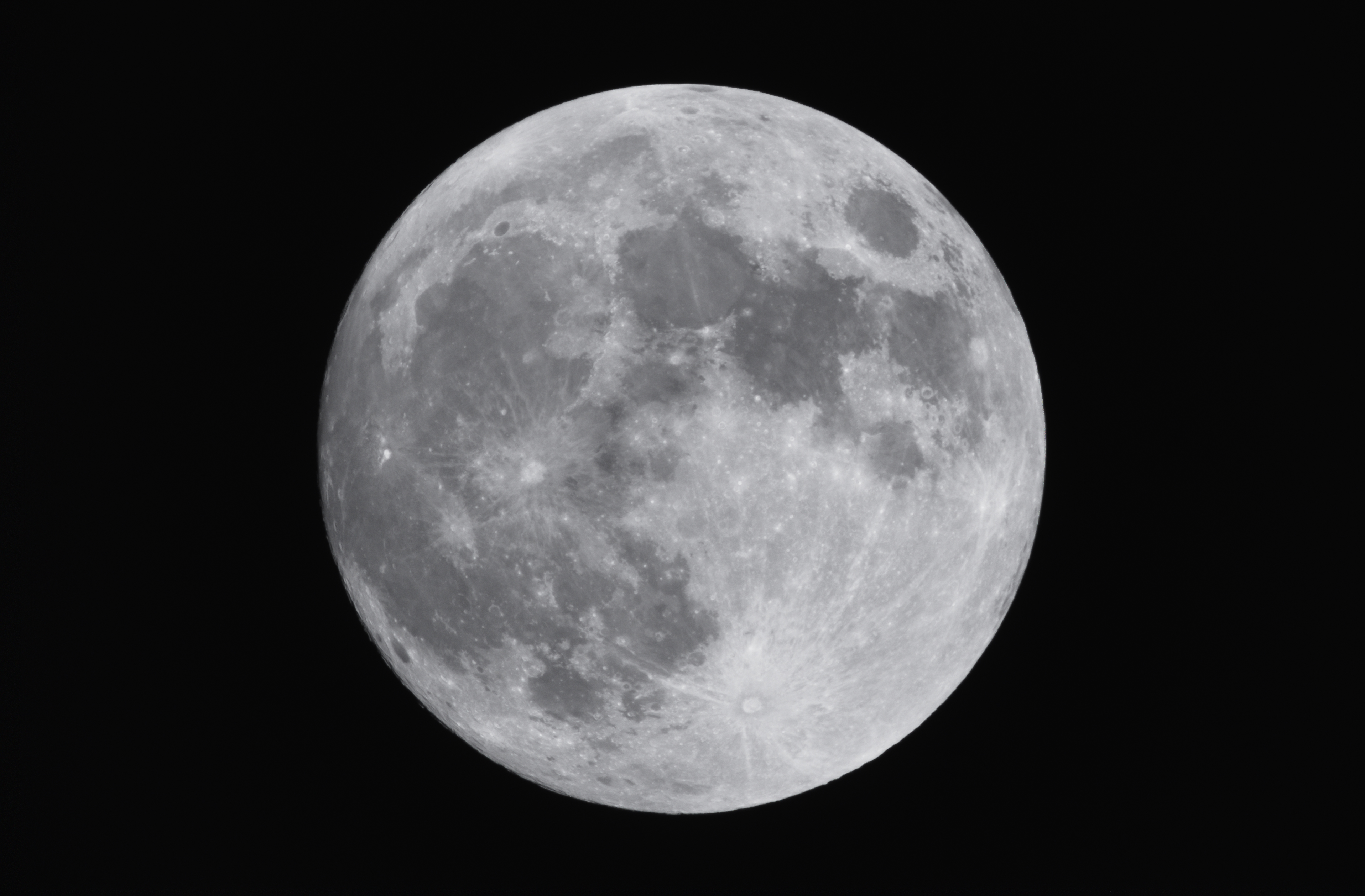 Pleine Lune, lunette Eichens 160, Crédit : Axelle Sigot / FdS Montpellier